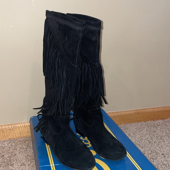 SBICCA FRINGE BOHO/WESTERN BLACK SUEDE KNEE HIGH BOOT LIKE NEW SIZE 6.5 - Picture 3 of 12